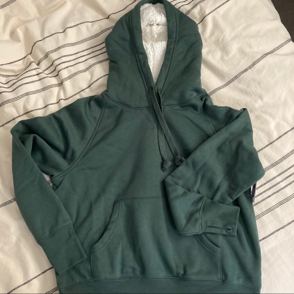 NWT - Comfy oversized hoodie